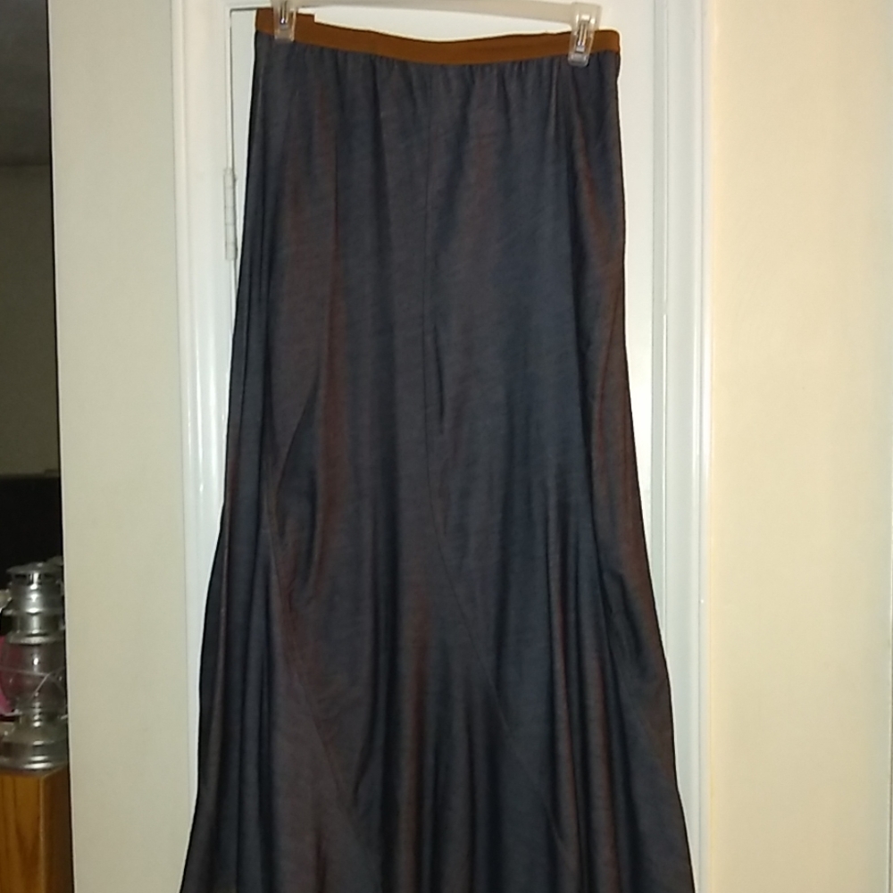 🕶️👜Super cute lightweight Demin skirt👢👢